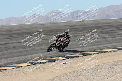 media/Oct-13-2025-Moto Forza (Mon) [[a66d839500]]/3-B Group/Session 2 (Bowl)/